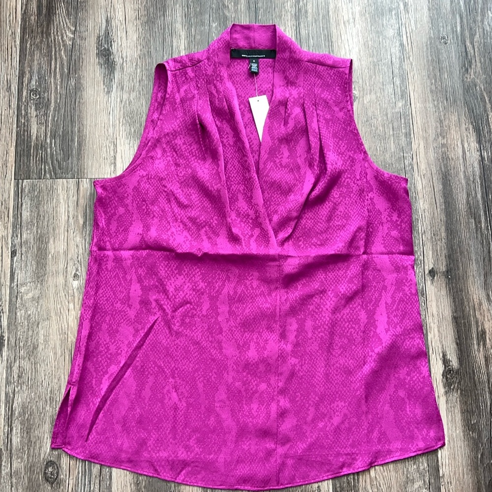 White House Black Market Top